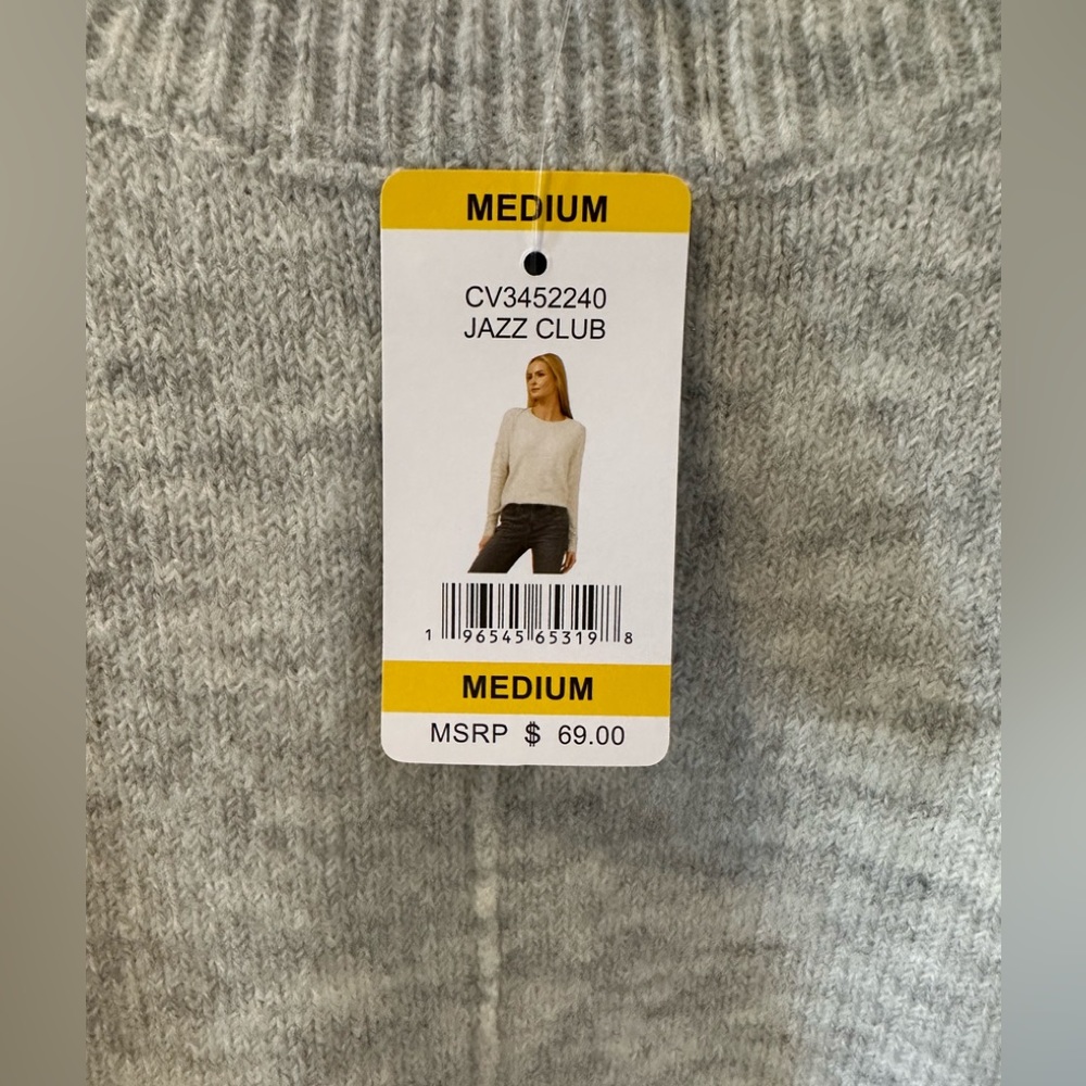 🌺 CLEARANCE 🌺 Vince Camuto Center Seam Crewneck Sweater - NWT - Picture 3 of 7